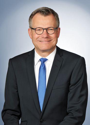 Tunder-Prof.Ralph-17AL0470-groß-0df1ecbd-1